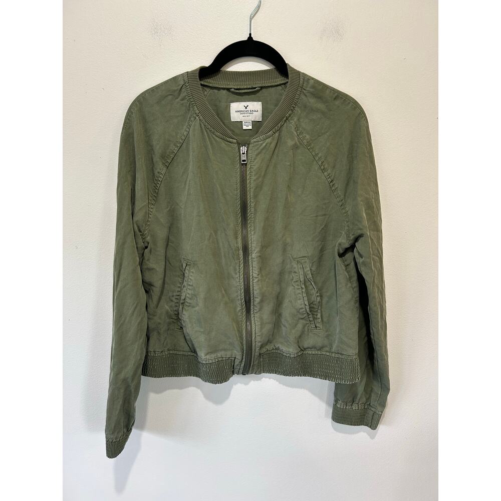 American Eagle green bomber jacket size S full zip lyeocell